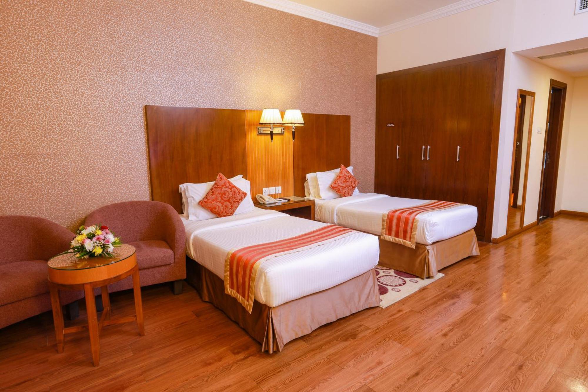 Fortune Pearl Hotel Дубай Экстерьер фото